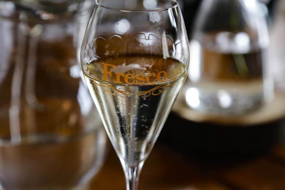 čaša belog vina čaša belog vina